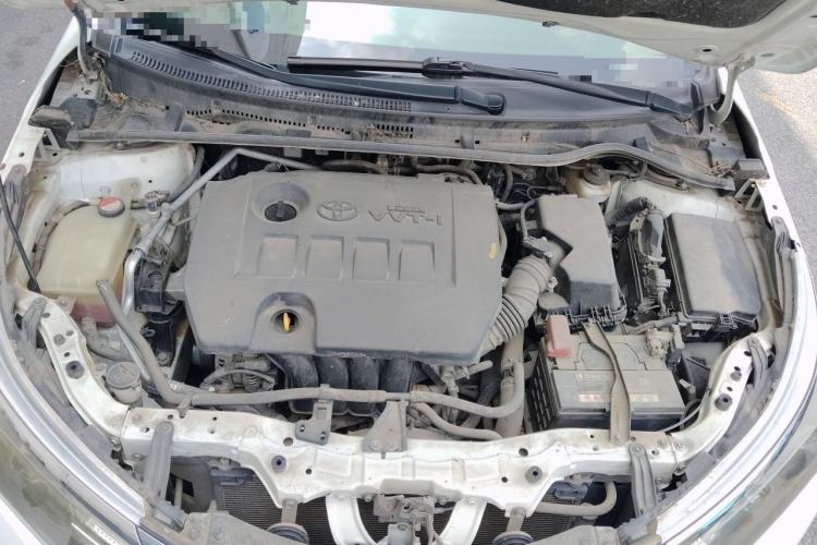 Used Toyota Corolla 2014 1.6L CVT GL-i Leather Edition Engine Bay