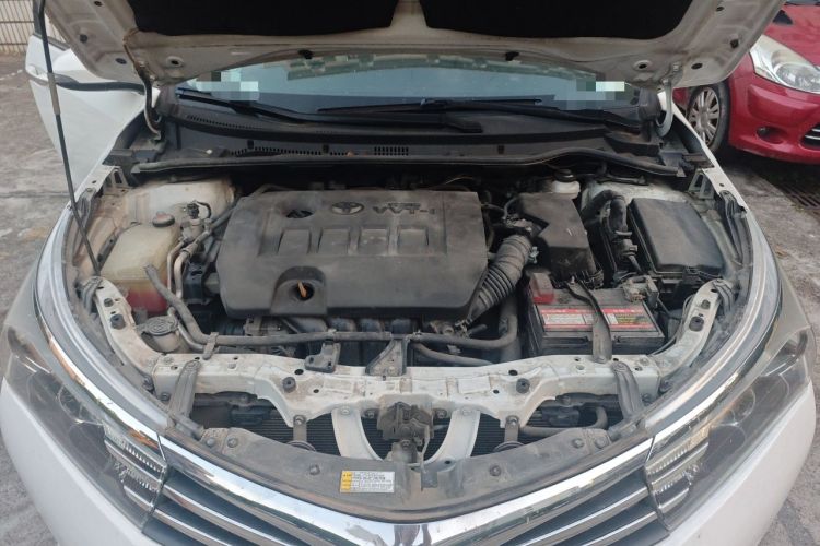 Used Toyota Corolla 2014 1.6L CVT GL Engine Bay