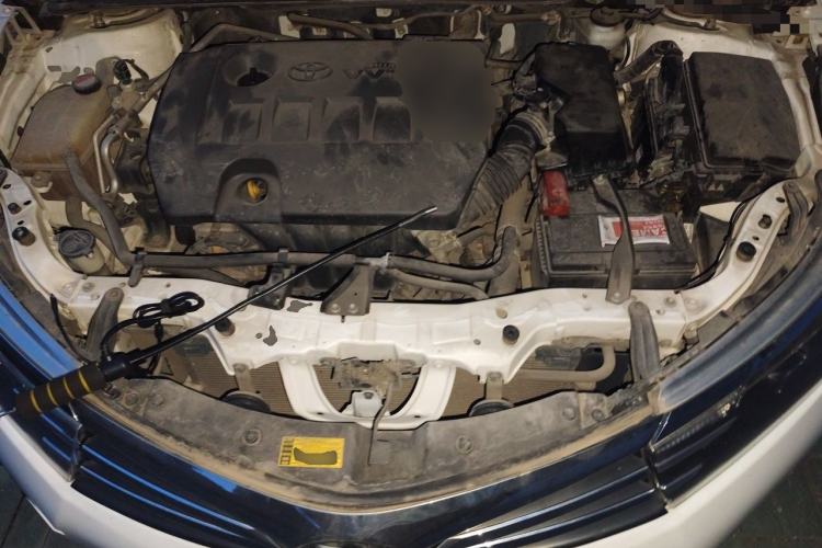 Used Toyota Corolla 2014 1.6L Manual GL Engine Bay