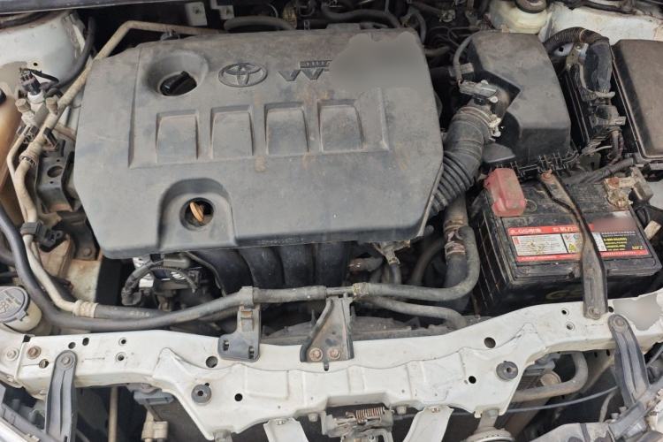 Used Toyota Corolla 2014 1.6L CVT GL Engine Bay