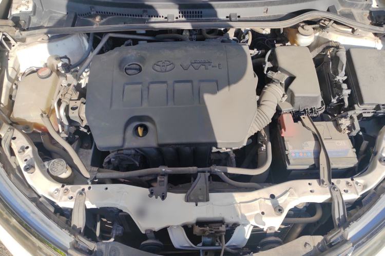 Used Toyota Corolla 2014 1.6L CVT GL-i Engine Bay