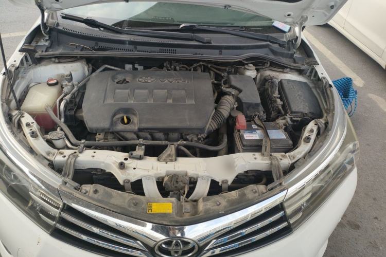 Used Toyota Corolla 2014 1.6L CVT GL-i Leather Edition Engine Bay