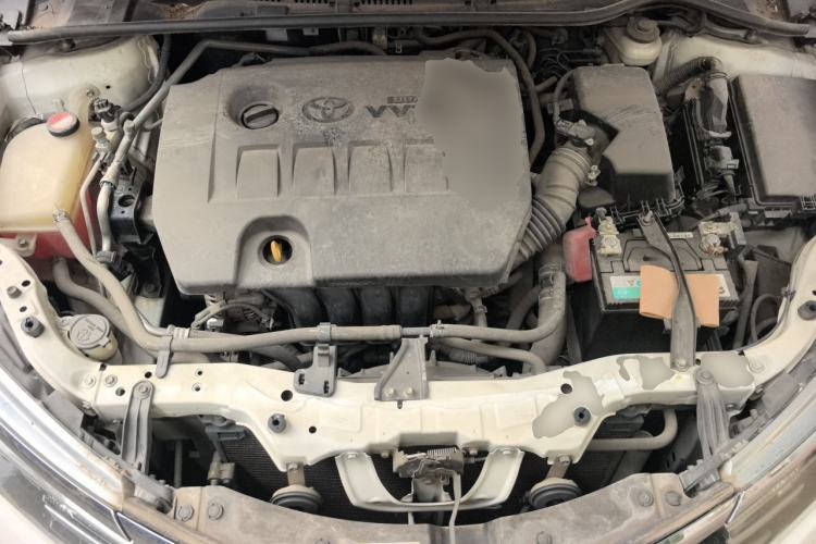 Used Toyota Corolla 2014 1.6L CVT GL Engine Bay