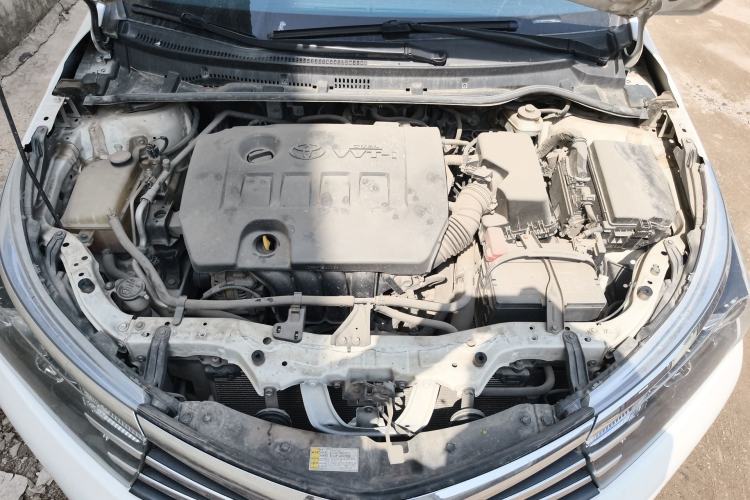 Used Toyota Corolla 2014 1.6L CVT GL-i Leather Edition Engine Bay