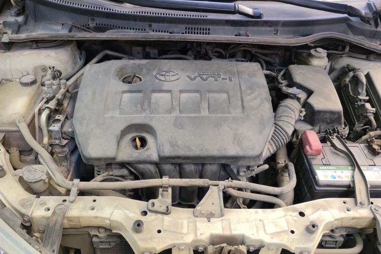 Used Toyota Corolla 2014 1.6L CVT GL-i Engine Bay