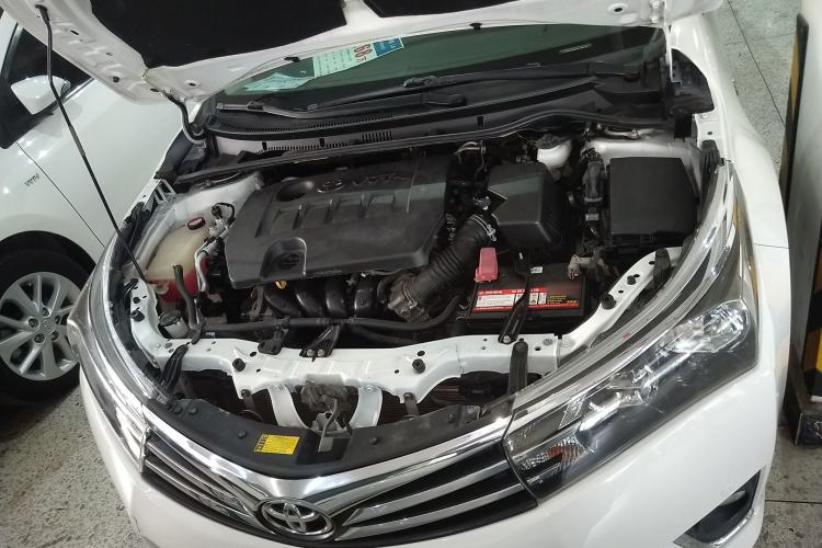 Used Toyota Corolla 2014 1.6L CVT GL-i Leather Edition Engine Bay