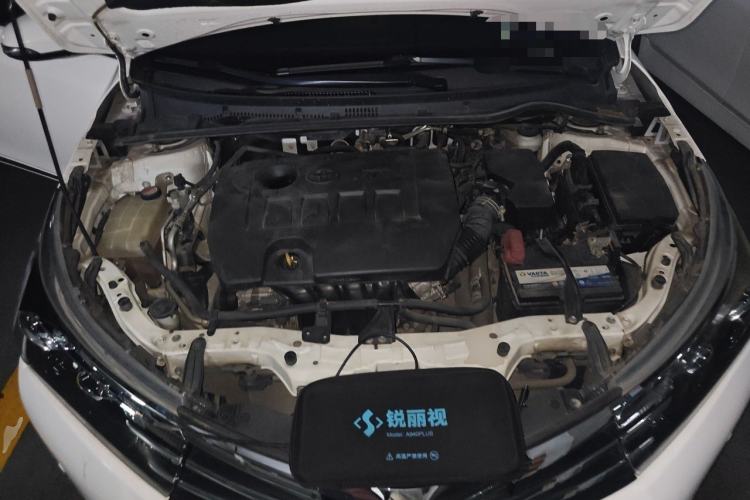 Used Toyota Corolla 2014 1.6L CVT GL-i Engine Bay