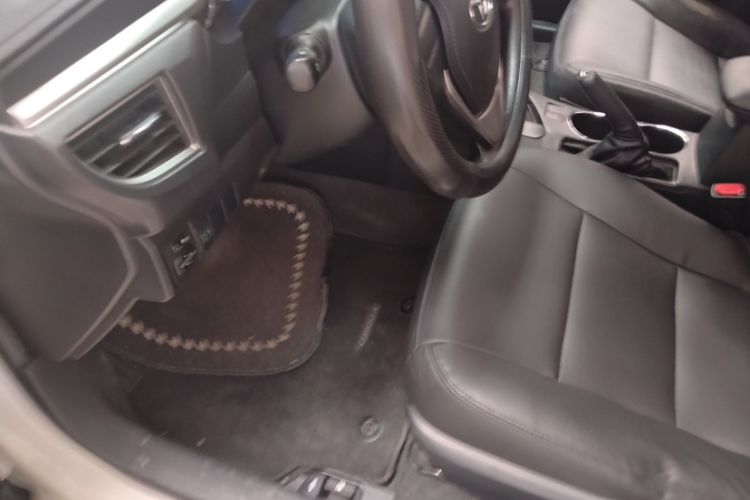 Used Toyota Corolla 2014 1.6L CVT GL Exterior 2