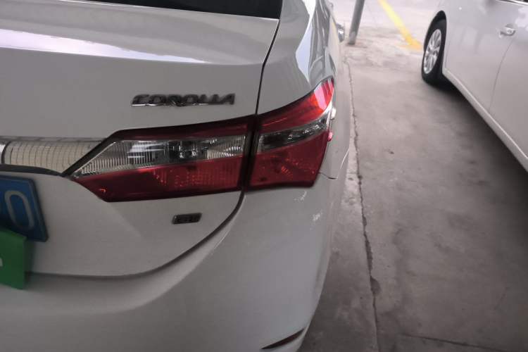 Used Toyota Corolla 2014 1.6L CVT GL Exterior 3