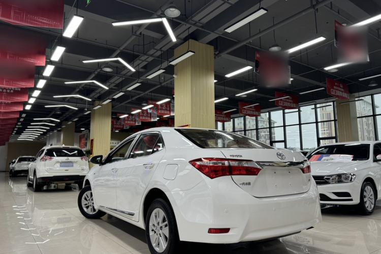 Used Toyota Corolla 2014 1.6L Manual GL-i Exterior 3