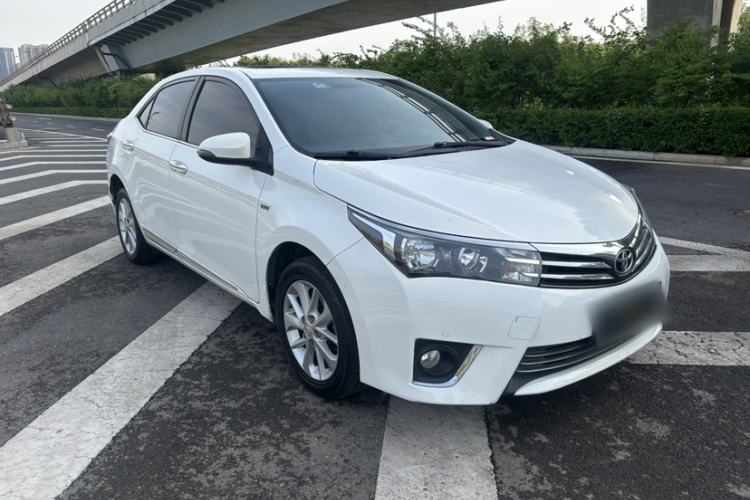Used Toyota Corolla 2014 1.6L CVT GL-i Leather Edition Exterior 4