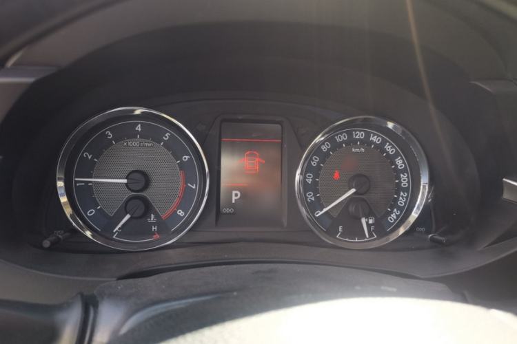 Used Toyota Corolla 2014 1.6L CVT GL-i Exterior 4