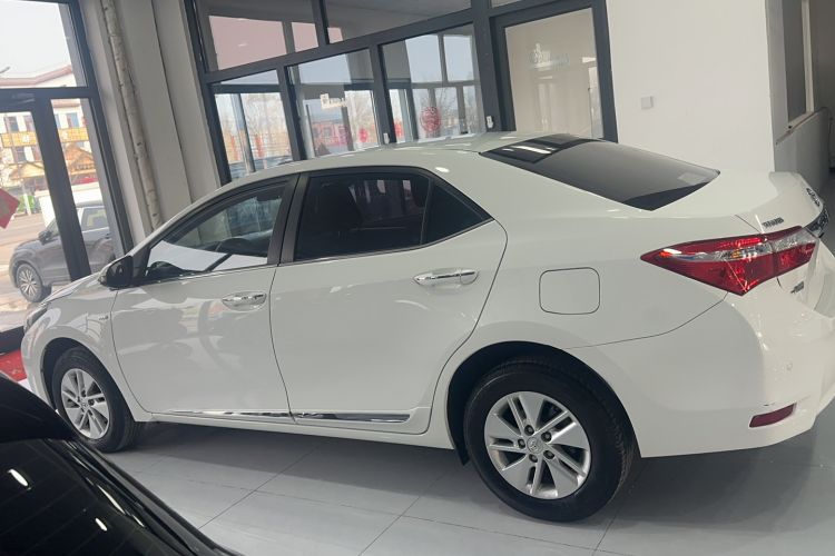 Used Toyota Corolla 2014 1.6L CVT GL-i Exterior 5