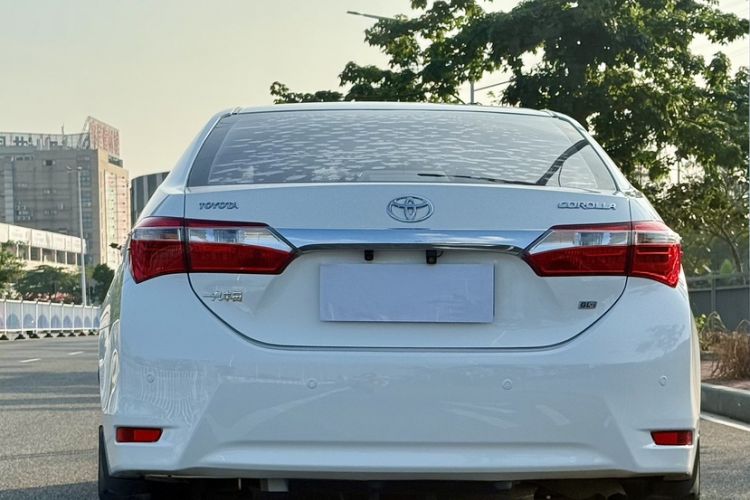 Used Toyota Corolla 2014 1.6L CVT GL-i Leather Edition Exterior 6