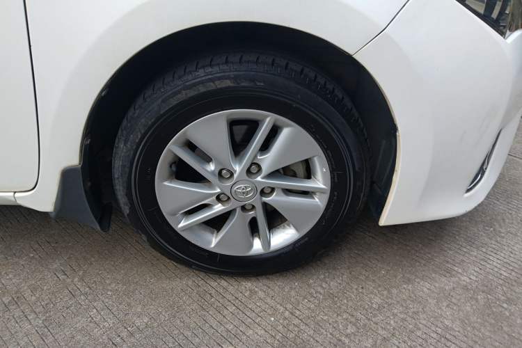 Used Toyota Corolla 2014 1.6L CVT GL Exterior 7
