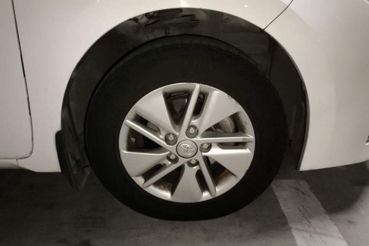 Used Toyota Corolla 2014 1.6L CVT GL Exterior 7