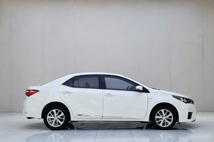 Used Toyota Corolla 2014 1.8L CVT GLX-i Exterior 7