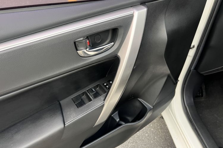 Used Toyota Corolla 2014 1.6L CVT GL Exterior 8