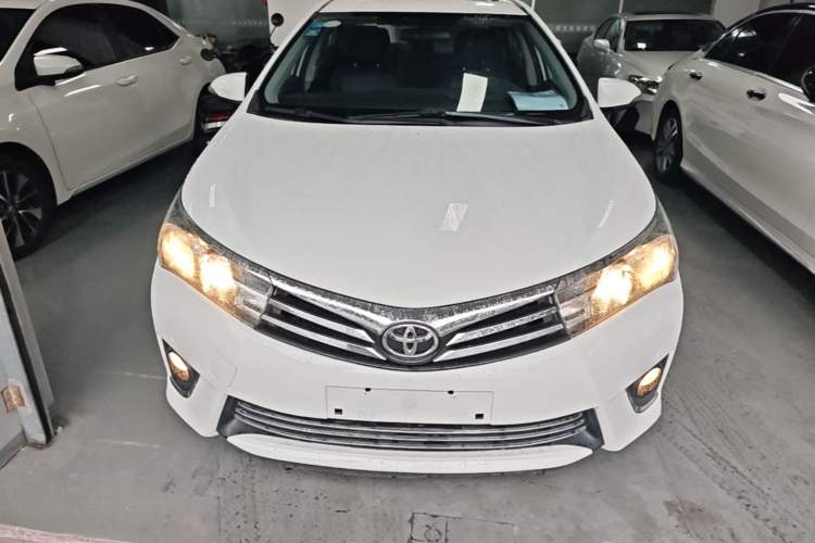 Used Toyota Corolla 2014 1.6L CVT GL-i Front