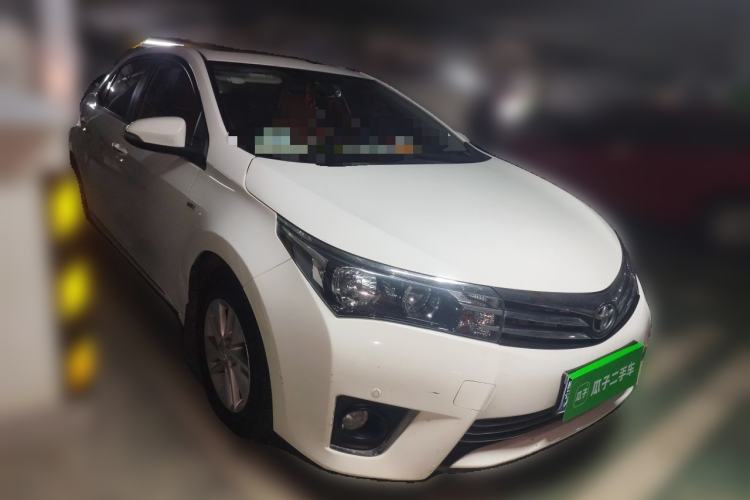 Used Toyota Corolla 2014 1.6L CVT GL-i Front Right 45 Deg