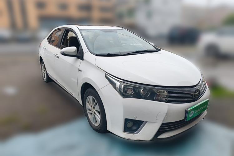 Used Toyota Corolla 2014 1.6L CVT GL-i Front Right 45 Deg