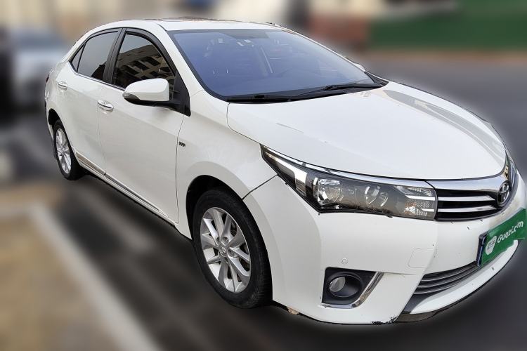 Used Toyota Corolla 2014 1.6L CVT GL-i Leather Edition Front Right 45 Deg
