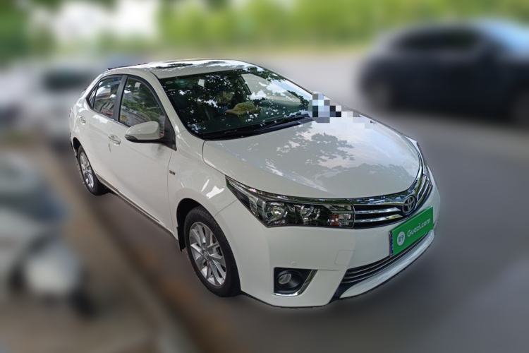 Used Toyota Corolla 2014 1.6L CVT GL-i Leather Edition Front Right 45 Deg