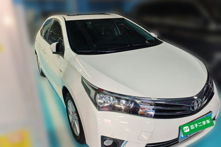 Used Toyota Corolla 2014 1.6L CVT GL-i Front Right 45 Deg