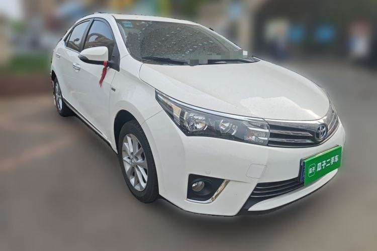 Used Toyota Corolla 2014 1.6L Manual GL-i Leather Edition Front Right 45 Deg