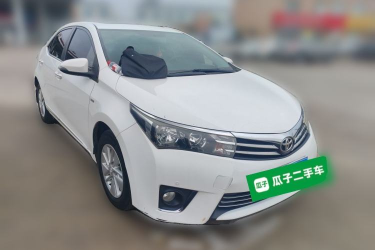 Used Toyota Corolla 2014 1.6L CVT GL-i Front Right 45 Deg
