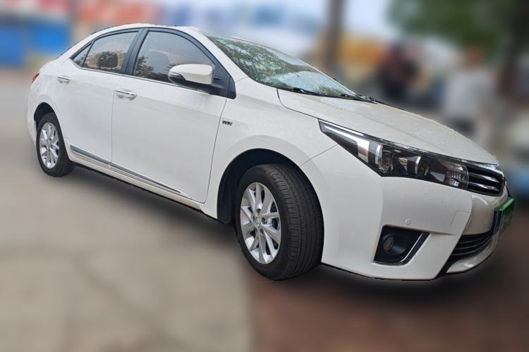 Used Toyota Corolla 2014 1.6L CVT GL-i Leather Edition Front Right 45 Deg