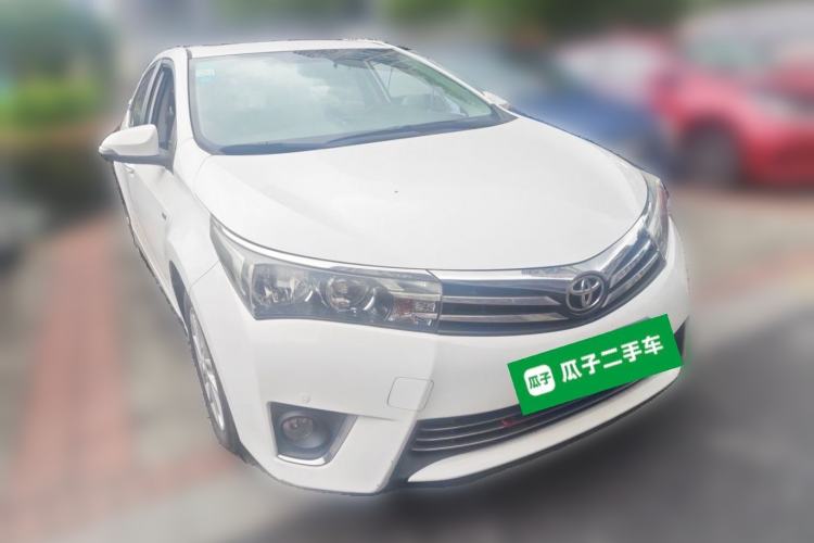 Used Toyota Corolla 2014 1.6L CVT GL-i Leather Edition Front Right 45 Deg
