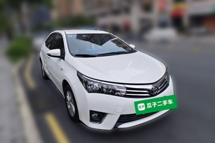 Used Toyota Corolla 2014 1.6L CVT GL Front Right 45 Deg