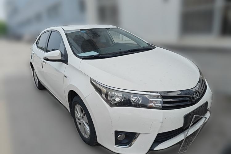 Used Toyota Corolla 2014 1.6L CVT GL Front Right 45 Deg