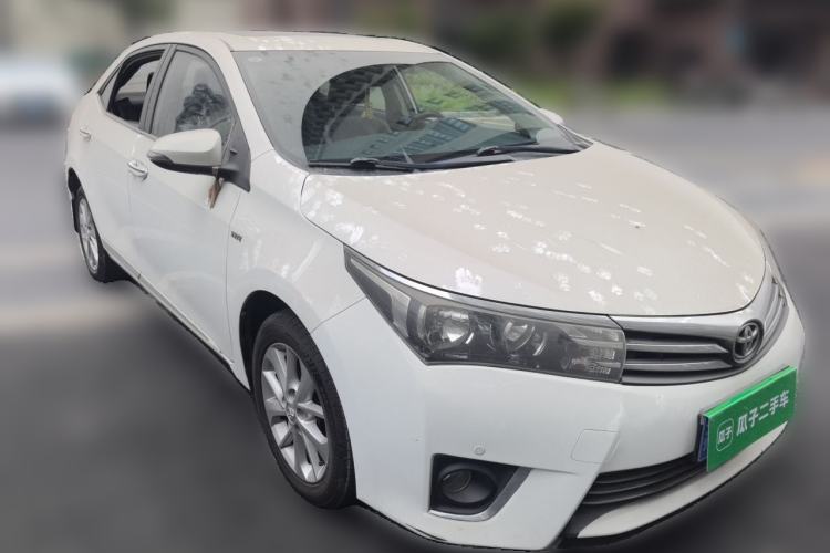 Used Toyota Corolla 2014 1.6L CVT GL-i Leather Edition Front Right 45 Deg