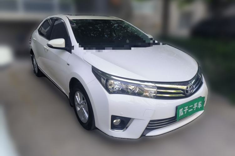 Used Toyota Corolla 2014 1.6L CVT GL-i Front Right 45 Deg