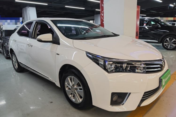 Used Toyota Corolla 2014 1.6L CVT GL-i Front Right 45 Deg