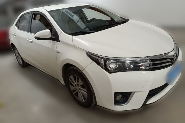 Used Toyota Corolla 2014 1.6L CVT GL Front Right 45 Deg