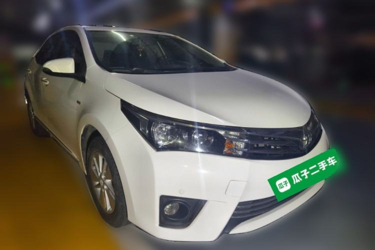 Used Toyota Corolla 2014 1.6L CVT GL-i Front Right 45 Deg