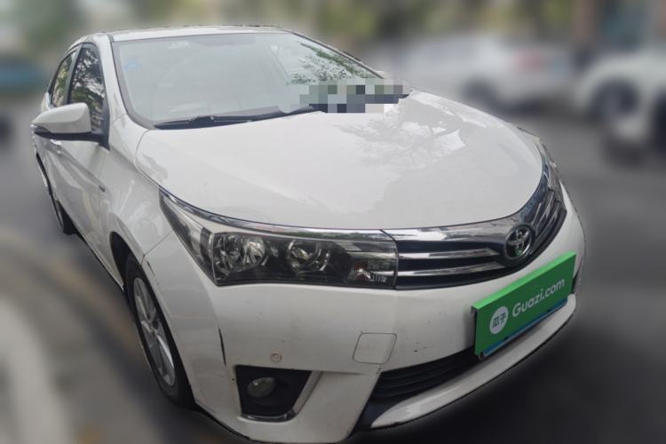 Used Toyota Corolla 2014 1.6L CVT GL Front Right 45 Deg