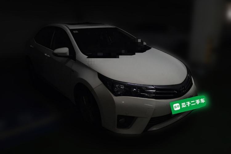 Used Toyota Corolla 2014 1.6L CVT GL-i Front Right 45 Deg