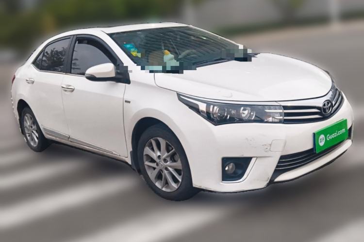 Used Toyota Corolla 2014 1.8L CVT GLX-i Front Right 45 Deg