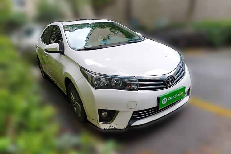 Used Toyota Corolla 2014 1.6L CVT GL-i Front Right 45 Deg