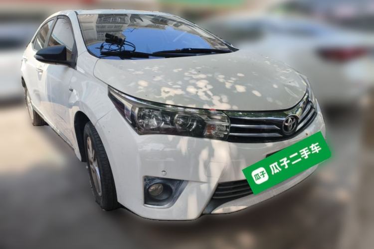 Used Toyota Corolla 2014 1.6L CVT GL-i Front Right 45 Deg