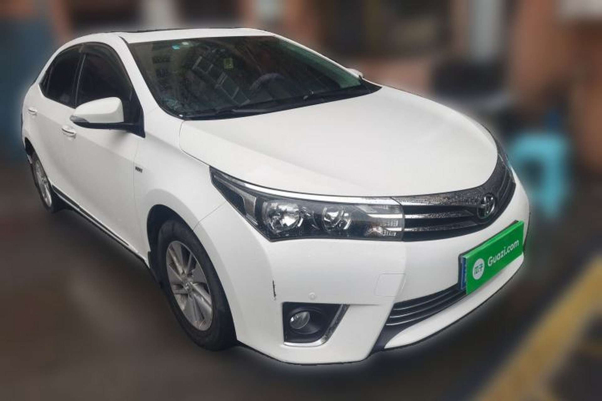 Used Toyota Corolla 2014 1.6L CVT GL-i Front Right 45 Deg
