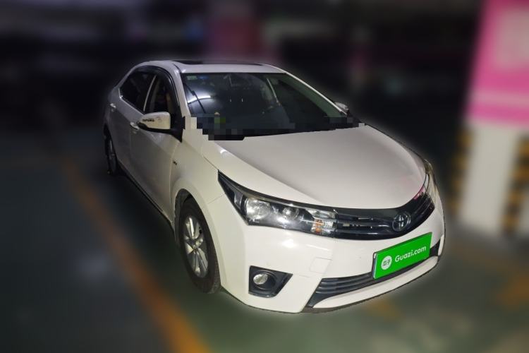 Used Toyota Corolla 2014 1.6L CVT GL-i Front Right 45 Deg