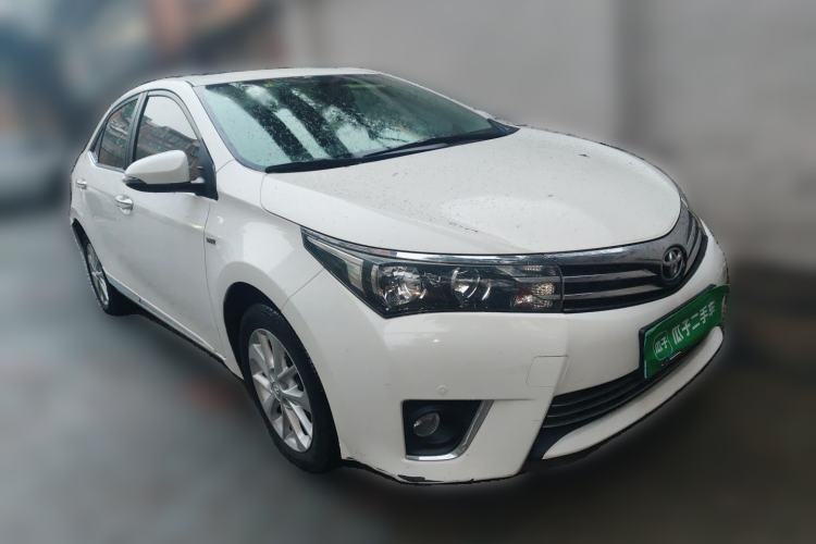 Used Toyota Corolla 2014 1.6L CVT GL-i Leather Edition Front Right 45 Deg
