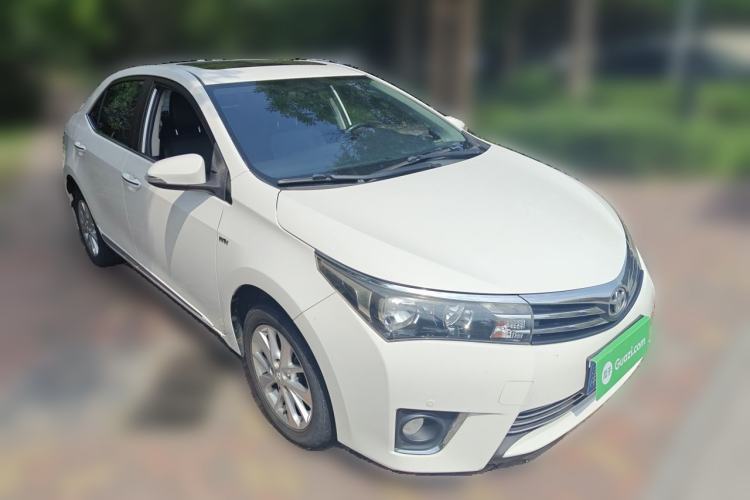Used Toyota Corolla 2014 1.6L CVT GL-i Leather Edition Front Right 45 Deg