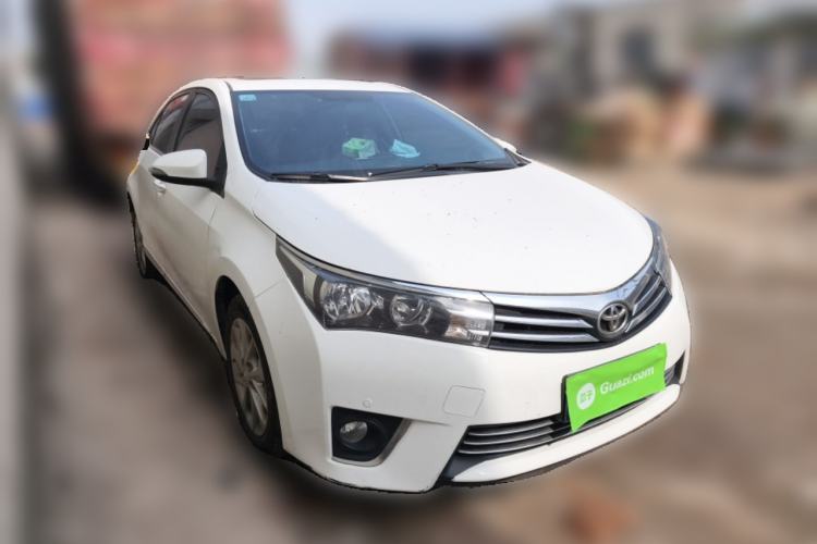 Used Toyota Corolla 2014 1.6L CVT GL-i Leather Edition Front Right 45 Deg