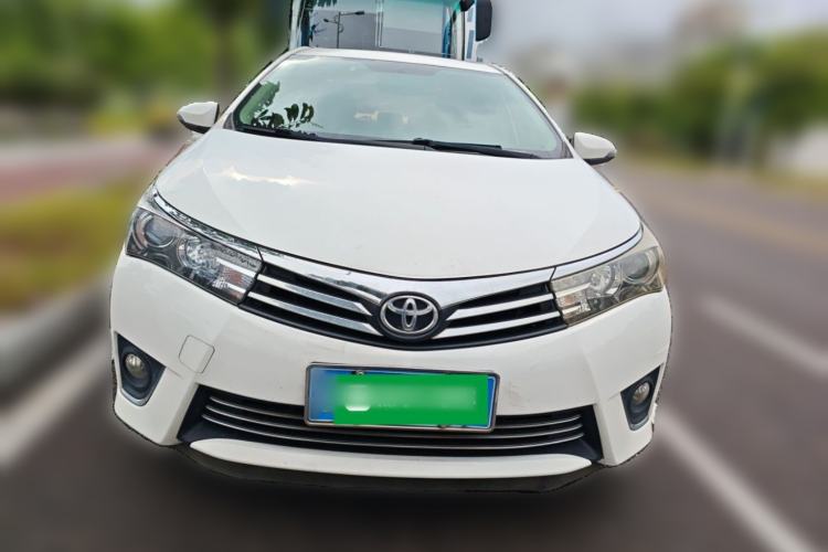 Used Toyota Corolla 2014 1.8L CVT GLX-i Front